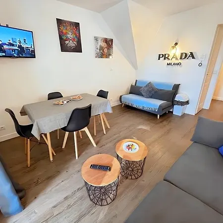 Lägenhet Vue Sur Le Golf De - Parking Et Piscine Deauville