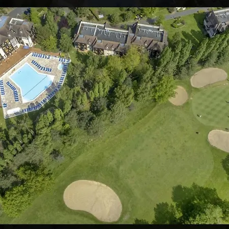 Vue Sur Le Golf De - Parking Et Piscine Apartamento *