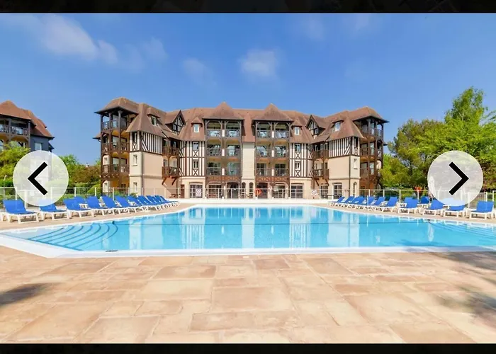 Vue Sur Le Golf De - Parking Et Piscine Daire